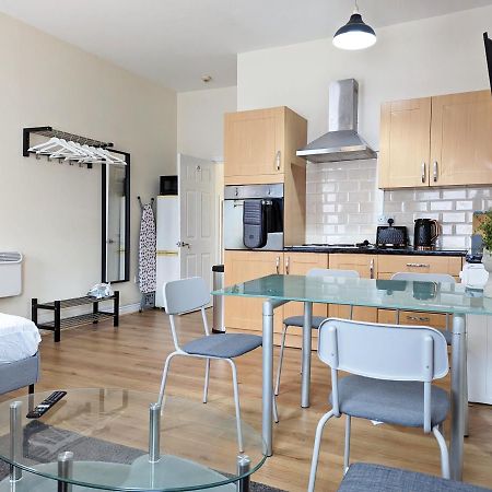Lovely Studio In Anfield Near Centre Free Parking Liverpool Kültér fotó