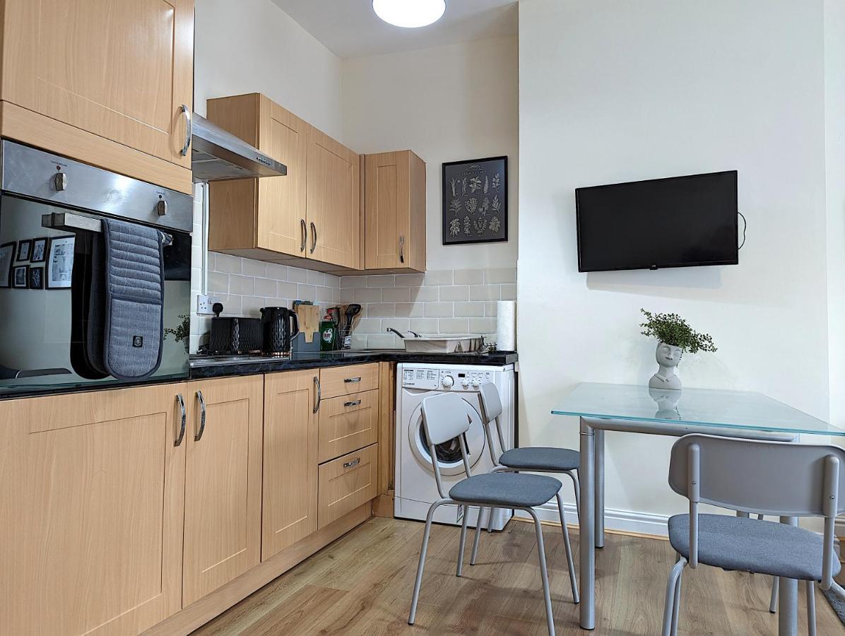 Lovely Studio In Anfield Near Centre Free Parking Liverpool Kültér fotó